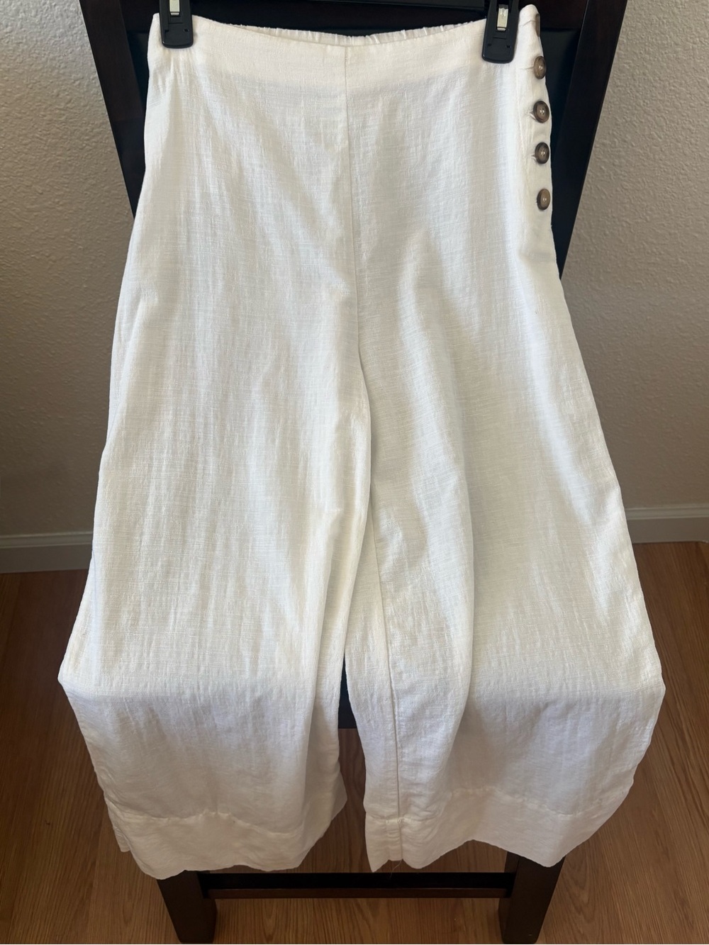 Good Luck Gem White Wide-Leg Linen-Blend Pants with Side Buttons